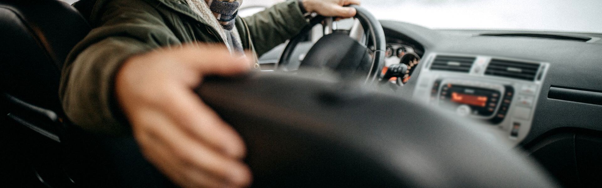 Backing Up Maneuver: Rules, Common Mistakes And Precautions